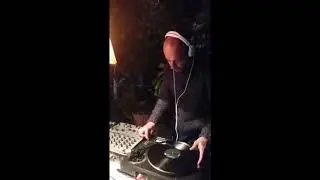 Miguel Sanchez C - Mezclas en Vinilos (17 de Septiembre 2018)