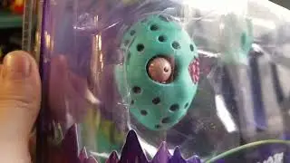 NES Jason Voorhees Friday the 13th Designer Con Exclusive Mondoids Vinyl Figure Quick Look