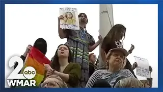 Thousands gather at Baltimore City Hall for 
