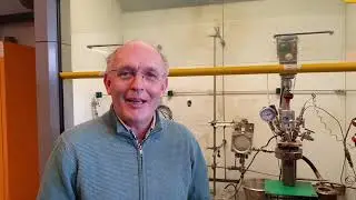 Er zit meer dan stank in kippenmest / In H&uuml;hnermist steckt mehr als nur Gestank