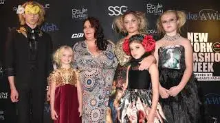 The First Double Amputee Child Walks in New York Fashion Week