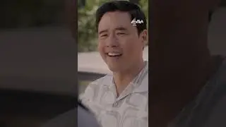 Asian dad experiences racial profiling #FreshOffTheBoat #Shorts #E4