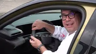MARTUFELLO CONSEGNA LE CHIAVI DELL'AUTO