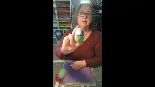 How to Decorate a Needle Felted Simple Easter Egg with a Sheep Part 2