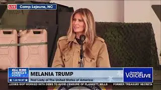 FLOTUS ODZNACZA AMERYKAŃSKICH MARINES