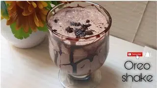 Oreo freakshake || Have this oreo milkshake and thank me later