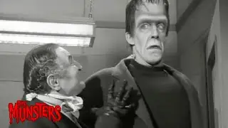 Herman&rsquo;s Theatrical Terror | The Munsters