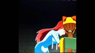 Foxxy Love mighty roaring in pain (like a lion).