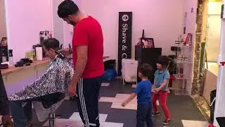 Bazar Vest barbershop dancing in Aarhus, Denmark
