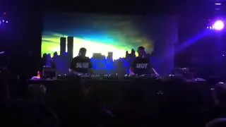 Dj Shadow & Cut Chemist @ D&uuml;rer Kert Budapest 01
