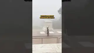 Cette myst&eacute;rieuse tombe est bien gard&eacute;e
