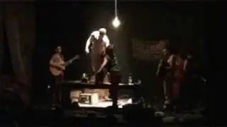 Odjechany na rockowo spektakl 