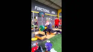 Colin Hawkins 160 &170kg log press