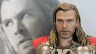 Thor The Avengers Hot Toys figure review