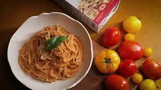 Pink Sauce Spaghetti Pasta by Chef Vicky Ratnani | Versatie Gold Cooking Cream