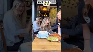 Scare Pranks 🤣🤣 #prank #funny #coffee #funnyvideo #london #comedy #restaurant