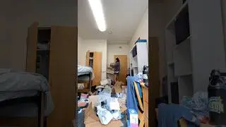 CLEAN MY COLLEGE DORM WITH ME!🧼🫧