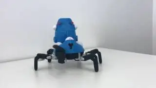 HEXA Cosplays a Tachikoma