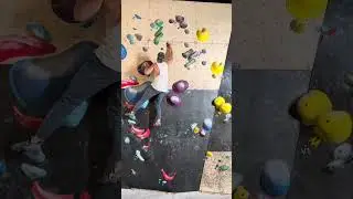 V6 - Purple Slopers - Caf&eacute; Bloc - August 20, 2025.