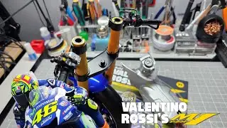 Build Valentino Rossi's YZR-M1 Motorcycle - Pack 14 - Stage 64-68