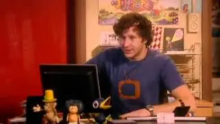 The IT Crowd - Roy playing online poker