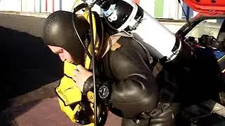 Vintage scuba diving No 136