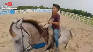 VAI CHOVER VIU VAQUEIRO LEVY NA PISTA DE VAQUEJADA DO PARQUE GUARANI
