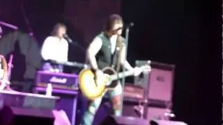 Thin Lizzy - Whiskey In The Jar  (Live - The O2, Dublin Ireland, June 2011) [HD]