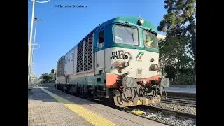 Trenitalia - Ozieri-Chilivani: partenza di D445.1068 e ATR220.Tr048 + ATR220.Tr050