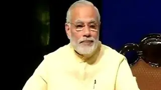 PM Modi shares advice and anecdotes with students
