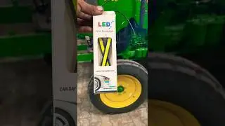 Light fitting on John Deere tractor 🚜 &hellip;..#shorts #viral #trending #video #modified #tractor