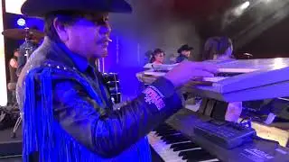 Banda Machos   en el       Autodromo Hermanos