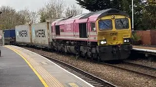 &ldquo;As one, we can&rdquo; Ocean Network Express 66587 4L73 with 44 containers 12;42 1E Lea Road 11/11/2025