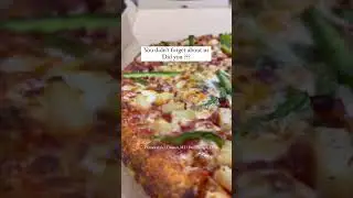 You definitely want this&hellip;. 🍕  📍Pizzawala&rsquo;s - Canton,MI | Des Plaines,IL