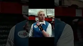 Alguien vendi&oacute; su auto en el supermercado. Pel&iacute;cula: El empleado del mes #peliculas #shorts #cine