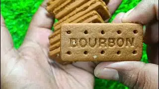 ASMR Bourbon biscuit packing video #asmr #asmrfood #packing 
