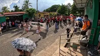 Recorrido por las calles principales de Zapotitan con las bandas. Fiestas patronales (3)