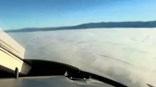 Lear Jet Approach into Kelowna, Canada CYLW