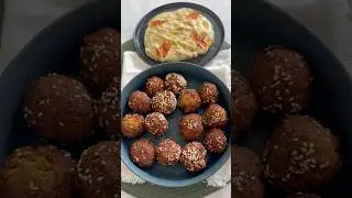 Crispy homemade falafel  #falafel #easyrecipes #chickpeas #crispy #freezerfriendly