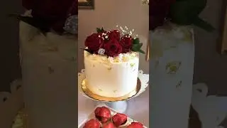 Red & white floral wedding cakes decoration #newvideo#wedding#weddingcake#decoration@bintehuwa936