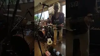SWANS live at 月桃荘ロビーステージ