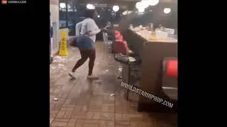 Chaos at a Waffle House   Customers and Employee Fight Each Other