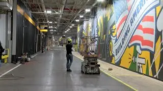 Midwest artist Greg Gossel transforms John Deere Dubuque Works with mural