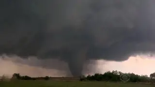Severe weather sweeps through Southern Plains