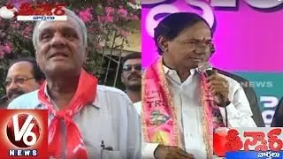 CM KCR Vs CPI Narayana | War Of Words | GHMC Elections - Teenmaar News