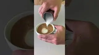 Arte Latte en casa con ESPUMADOR🔥|| Coffee Art || Barist Skills