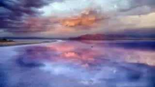 Adam White & Andy Moor - The White Room (Short Edit)