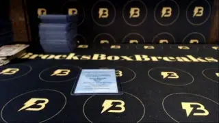 BrocksBoxBreaks Live Stream
