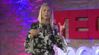 Eesti sotsiaalsüsteem üleilmseks edulooks | Annika Amenberg | TEDxToompea