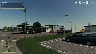Farming Simulator 19 playing with 82studio on ps4